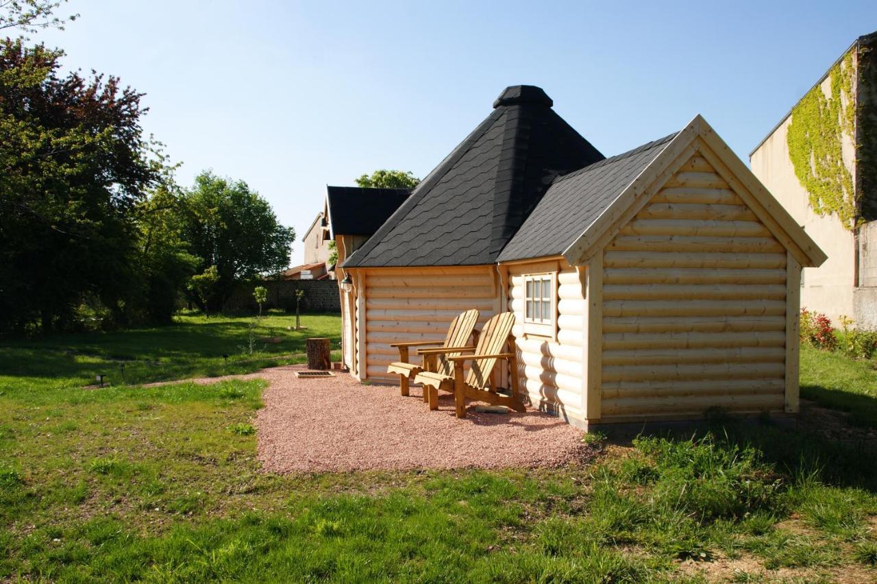 Les Cabanes Du Grand Nord Pradines  Exterior foto